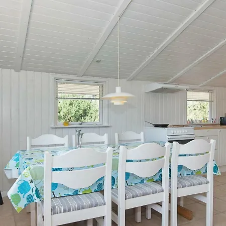 Four-bedroom Holiday In Albaek 4 *